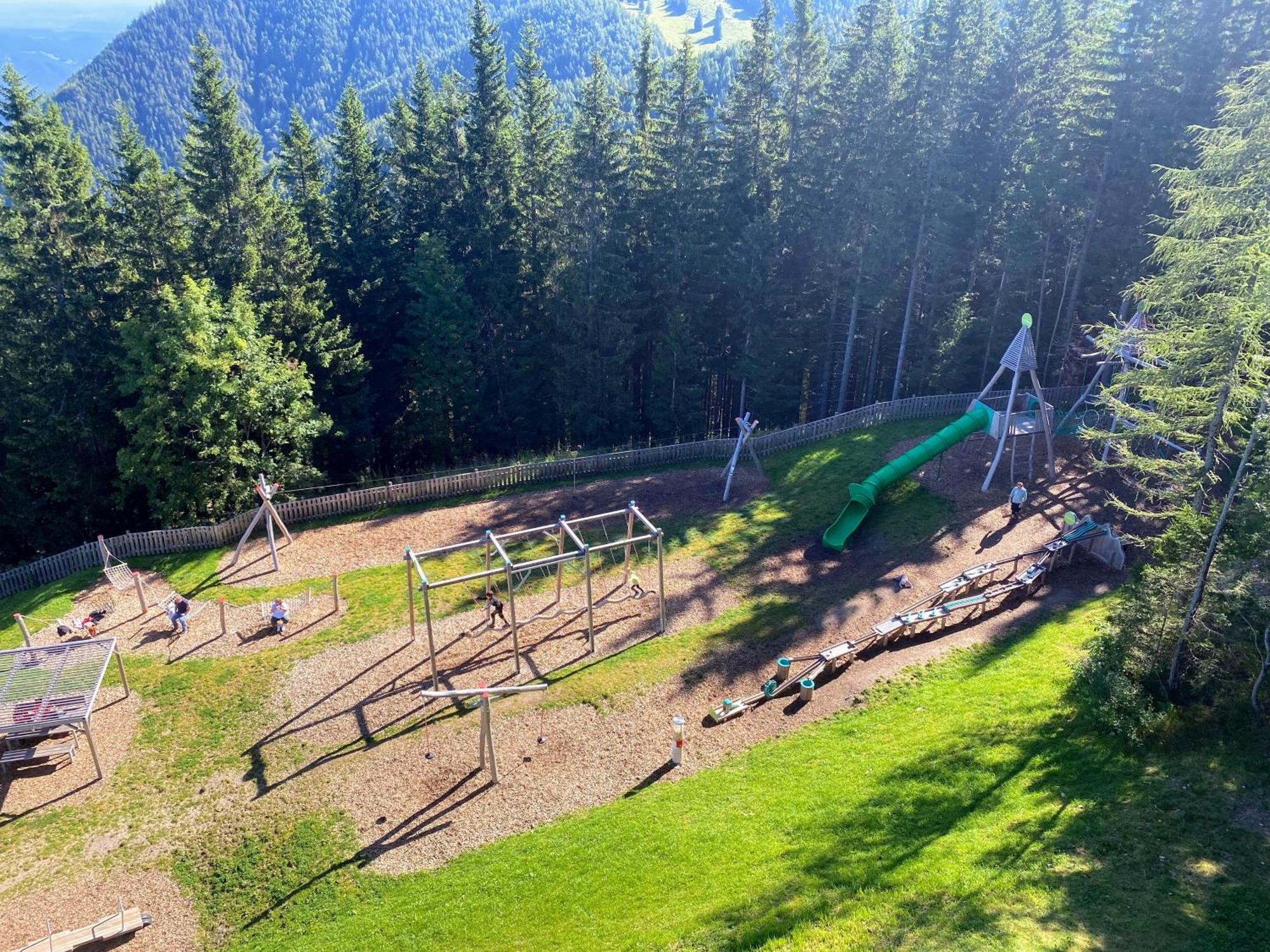 Art In Waldfrieden Apartamento Semmering Exterior foto